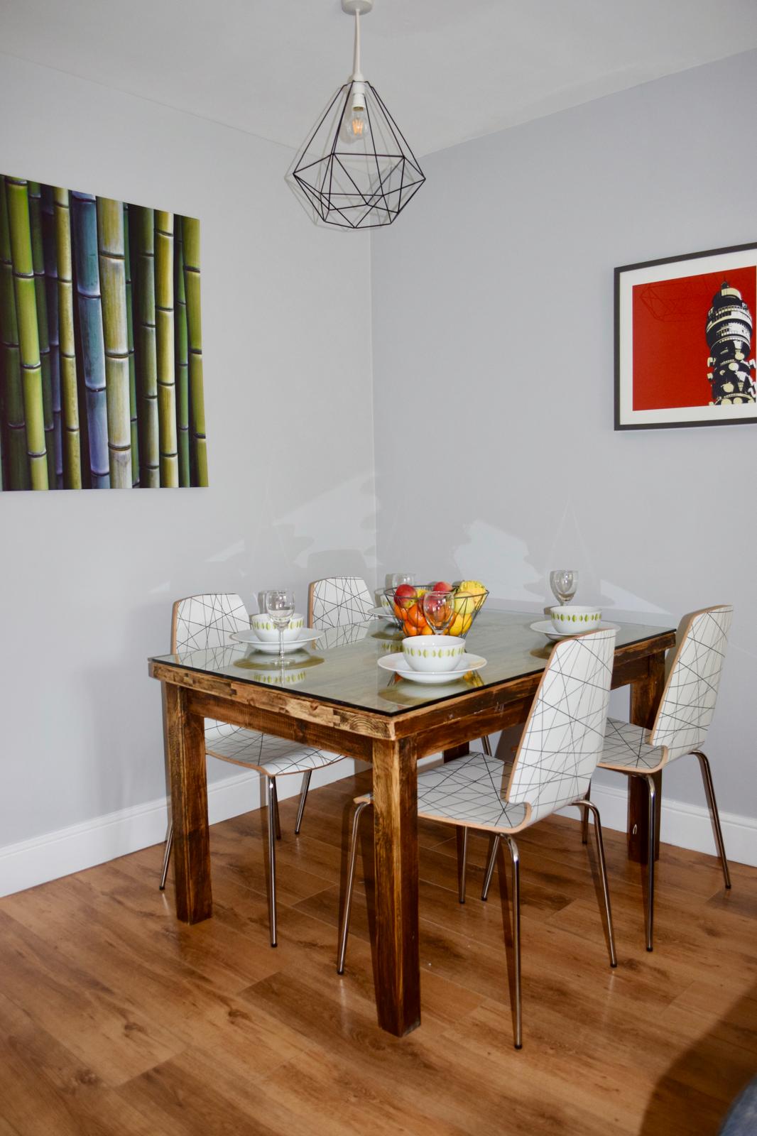 Allen Street dining area